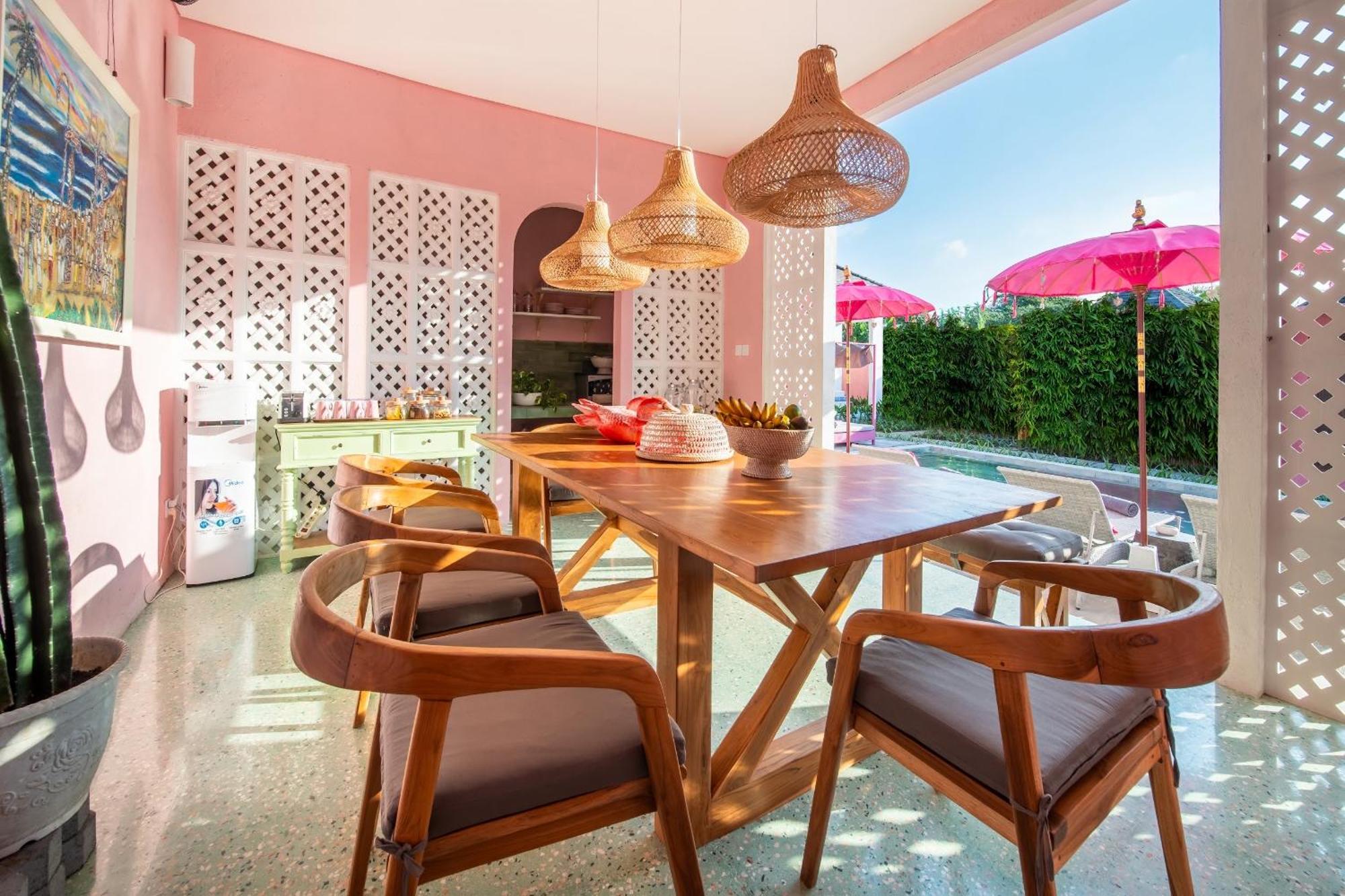 Pinkprivate Balangan - For Cool Adults Only Bed & Breakfast Jimbaran  Ngoại thất bức ảnh