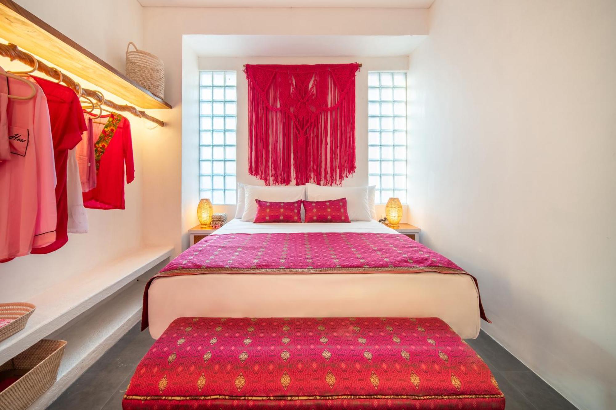Pinkprivate Balangan - For Cool Adults Only Bed & Breakfast Jimbaran  Ngoại thất bức ảnh